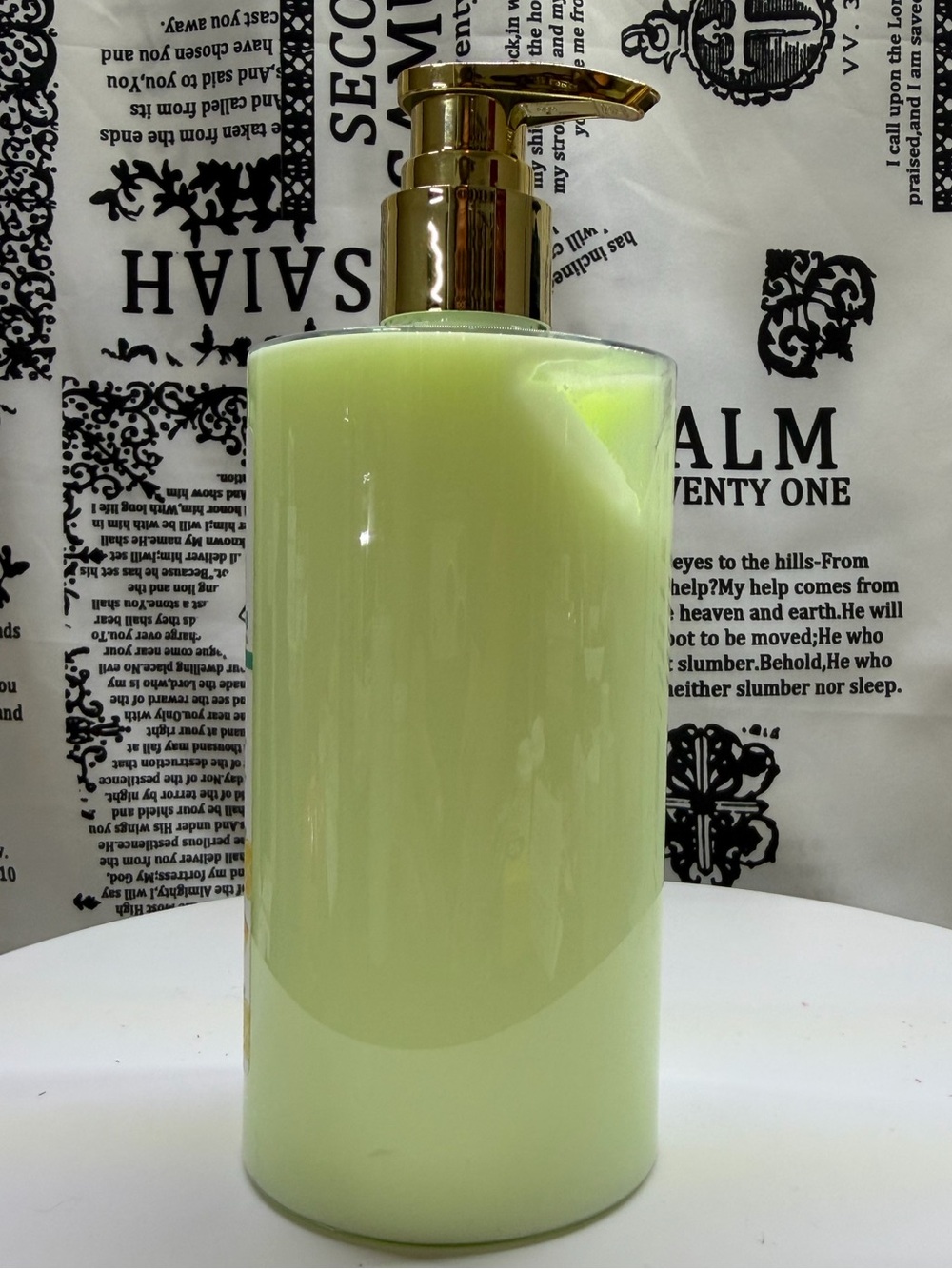 Aminnah Lotion & Whipped Foaming Soap Set With Lip Gloss- Lemon Scented - Picture 7 of 10